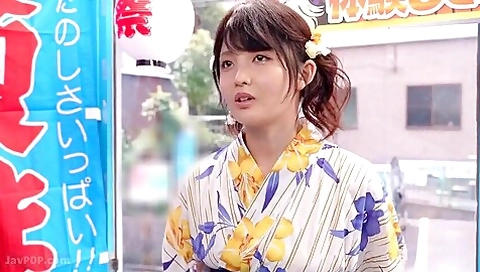 250530花火大会へ向かう女性をナンパd4
