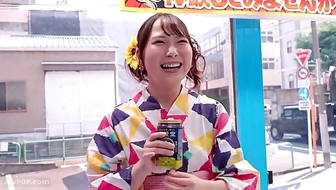 250530花火大会へ向かう女性をナンパd2